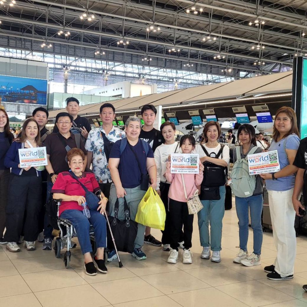 คุณนัทธมนและคณะ ท่องเที่ยวคุนหมิงภูเขาหิมะเจี้ยวจื่อ - ชมดอกกุหลาบ
